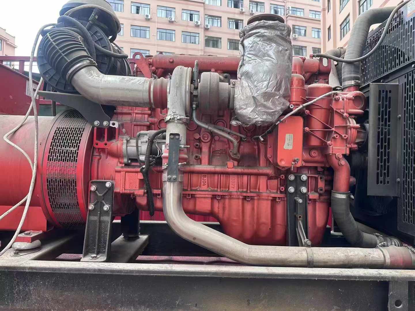 措美如何选择适合 600kW 柴油发电机组的过载保护器？