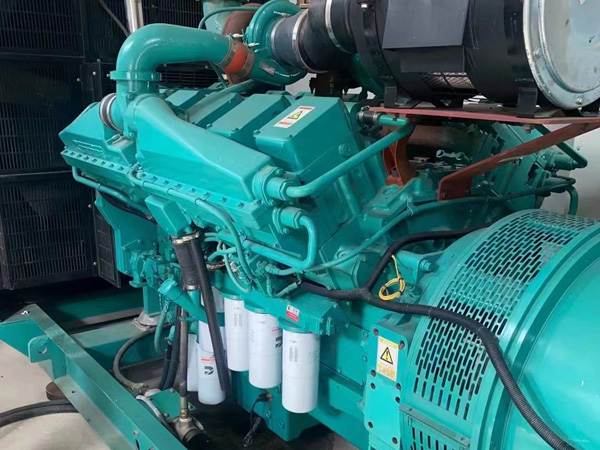 措美更换100kW柴油发电机组机油时,需要注意哪些事项?