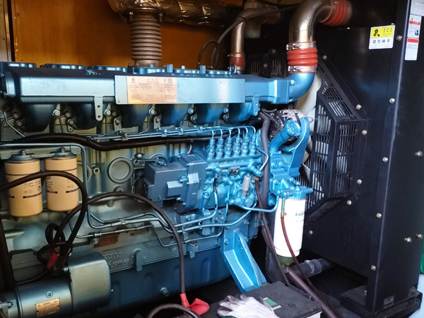 措美磷酸铁锂蓄电池的使用寿命与哪些因素有关？