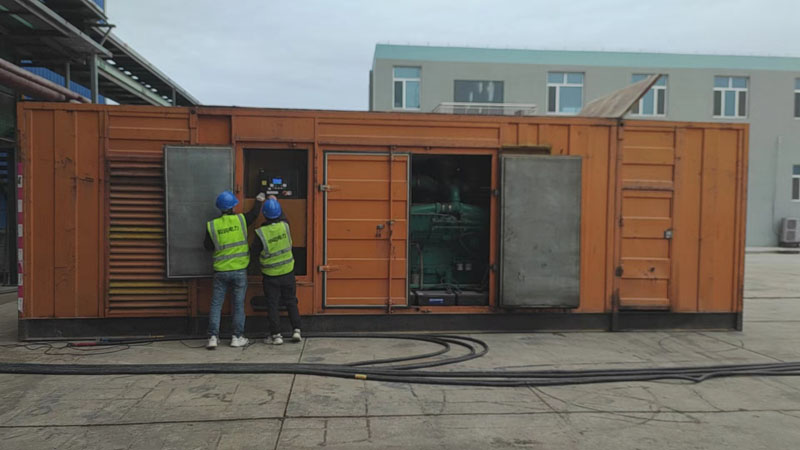 措美如何检查柴油发电机组的机油油位？